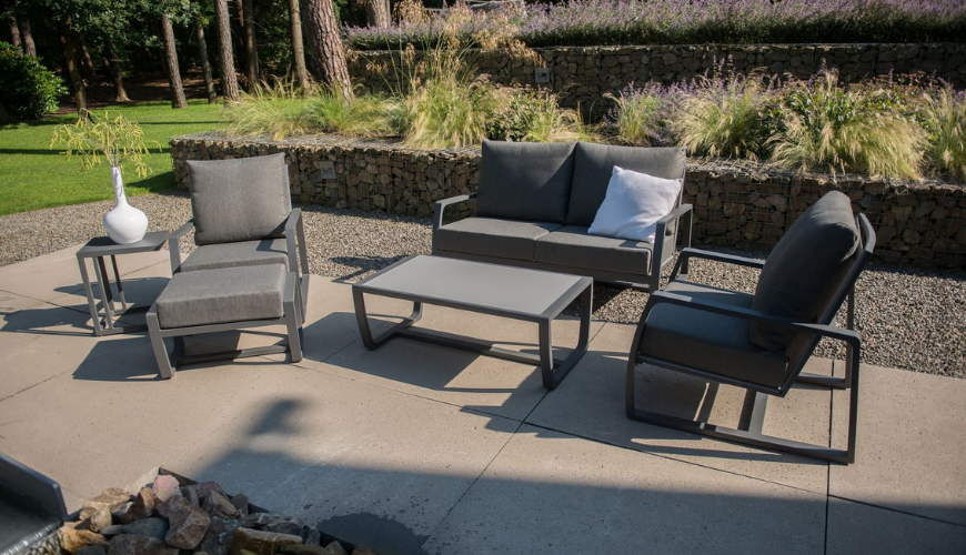 Loungset kopen? | Bestel online op Tuinmeubels.nl Op zoek naar een mooie loungeset? | Tuinmeubels.nl