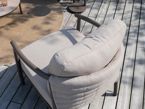 Barolo 3 seater SET terre: bench+ 2x living chair details, 4 Seasons Outdoor, tuinmeubels.nl