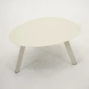 Bijzettafel tiki 74x60x36cm creme bovenkant, Lesli Living, tuinmeubels.nl
