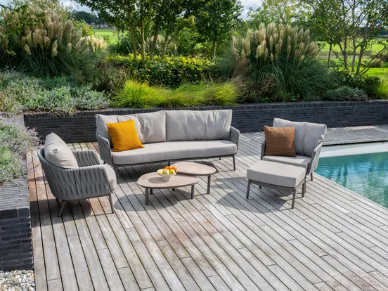 Cannes loungeset groot met Monroe koffietafels sfeer, 4 Seasons Outdoor, tuinmeubels.nl