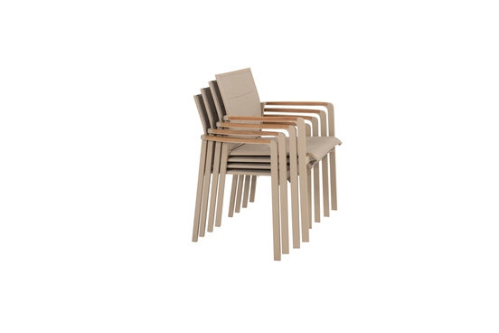 Cortina stacking chair latte stapelbaar, 4 Seasons Outdoor, tuinmeubels.nl