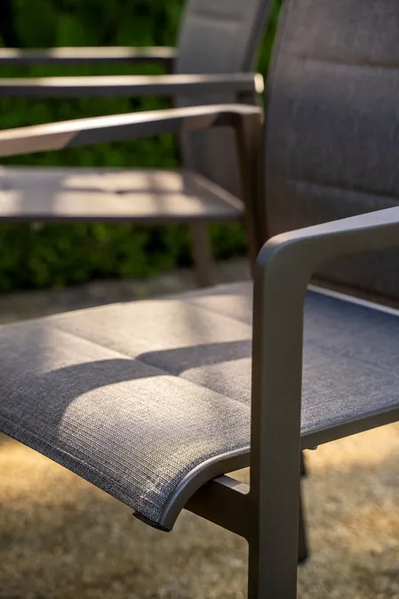 Cortina stacking chair terre detail, 4 Seasons Outdoor, tuinmeubels.nl