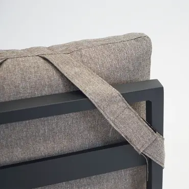 Donna verstelbare stoel met kussen woodlook arm, Sens-line, Tuinmeubels.nl