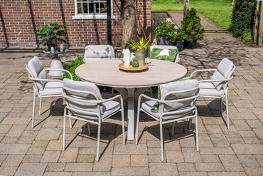 Edison tafel Ø148 cm taupeteak, Garden Impressions, tuinmeubels.nl