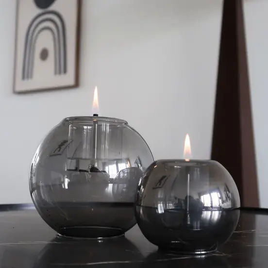 Globus Candle 15 Graphite sfeerbeeld, Tenderflame, tuinmeubels.nl
