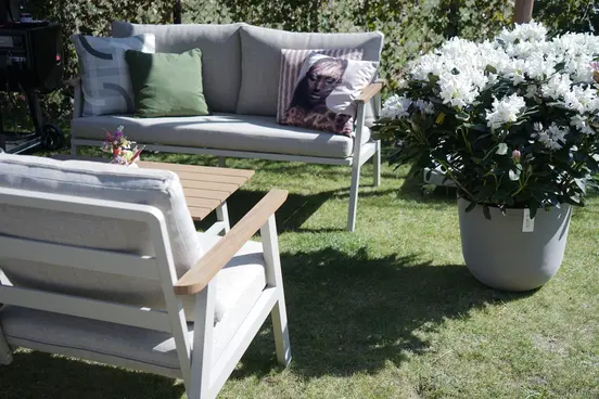 Lotus set 4-delig crème sfeerbeeld, Vita, tuinmeubels.nl