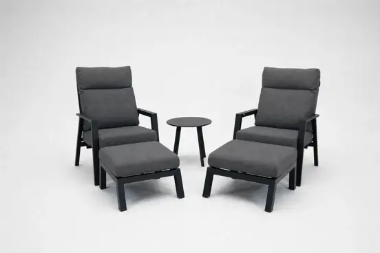 Loungeset Ohio antraciet met 2 down town voetenbankjes en tafeltje, VITA tuinmeubelen, tuinmeubels.nl
