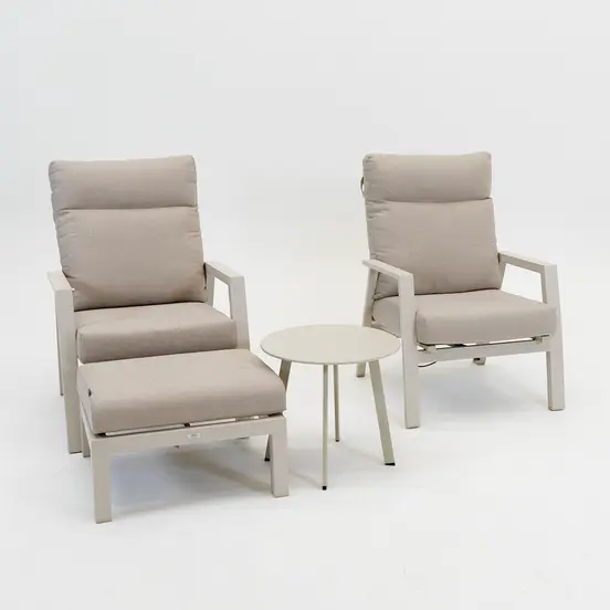 Loungeset Ohio Crème met 2 down town voetenbankjes en tafeltje - afbeelding 2