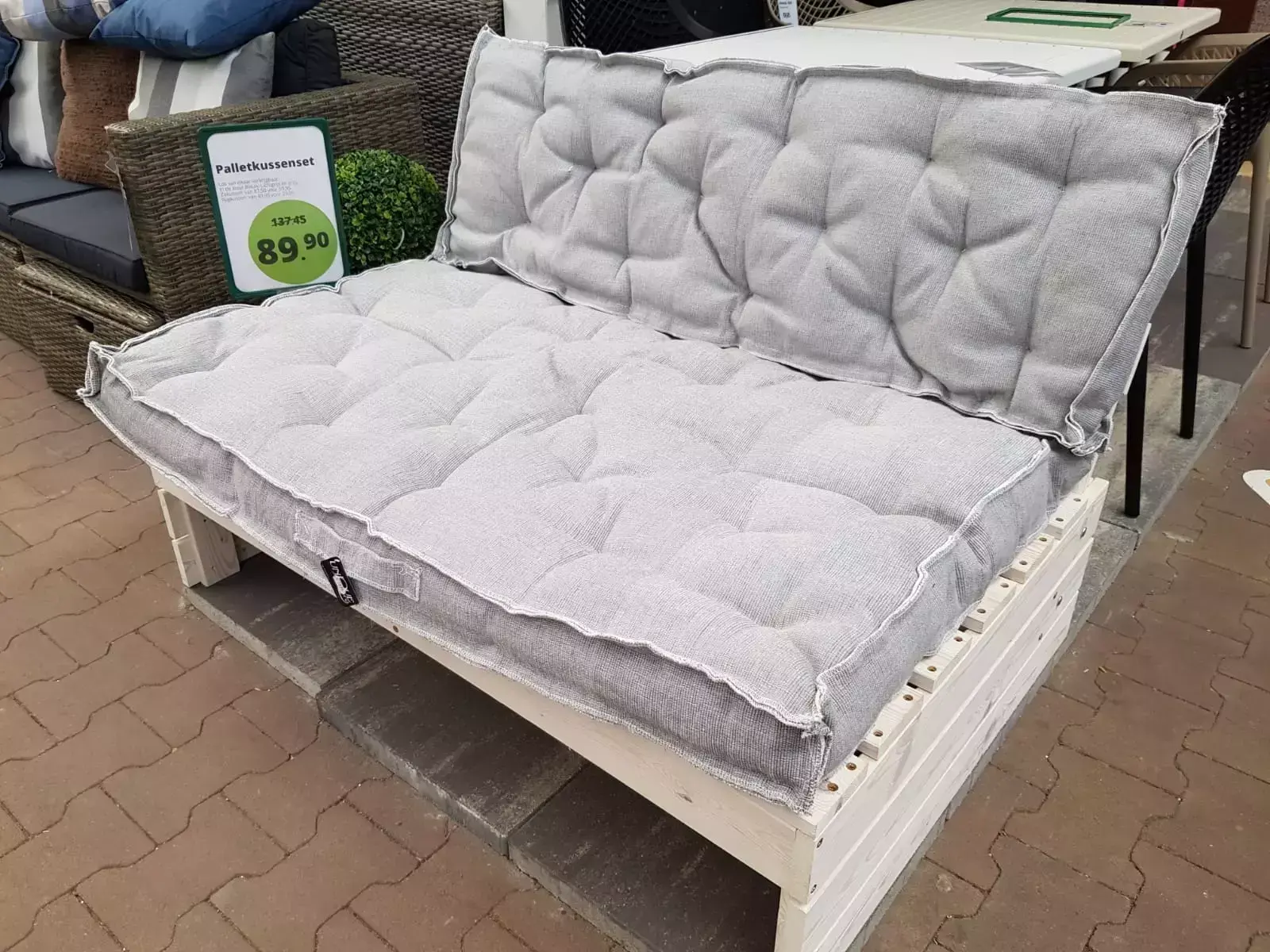 Ga naar beneden Minder dan Activeren Palletkussen rib 40cm x 120cm donkergrijs - Tuinmeubels.nl