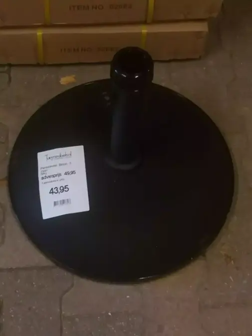 Parasolvoet 30 kg zwart rond www.tuinmeubels.nl