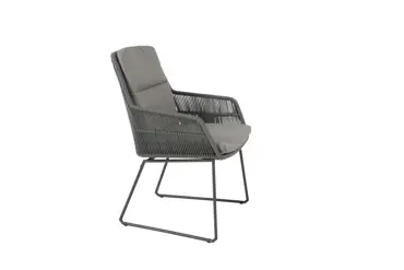 Privada eettafel 240 X 107 cm met 6 Valencia dining stoelen stoel rechts, 4 Seasons Outdoor, Tuinmeubels