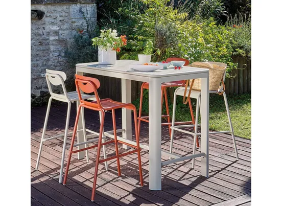 Smiley barstoel creme sfeer, Fermob, tuinmeubels.nl