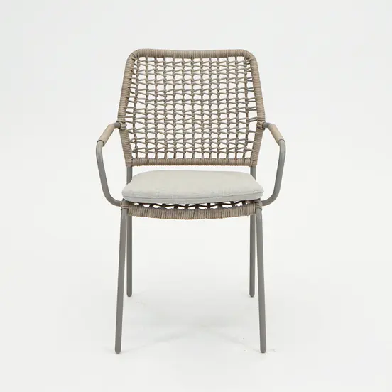 Swifty dining stoel taupe/TPU natural voorkant, Garden impressions, Tuinmeubels.nl