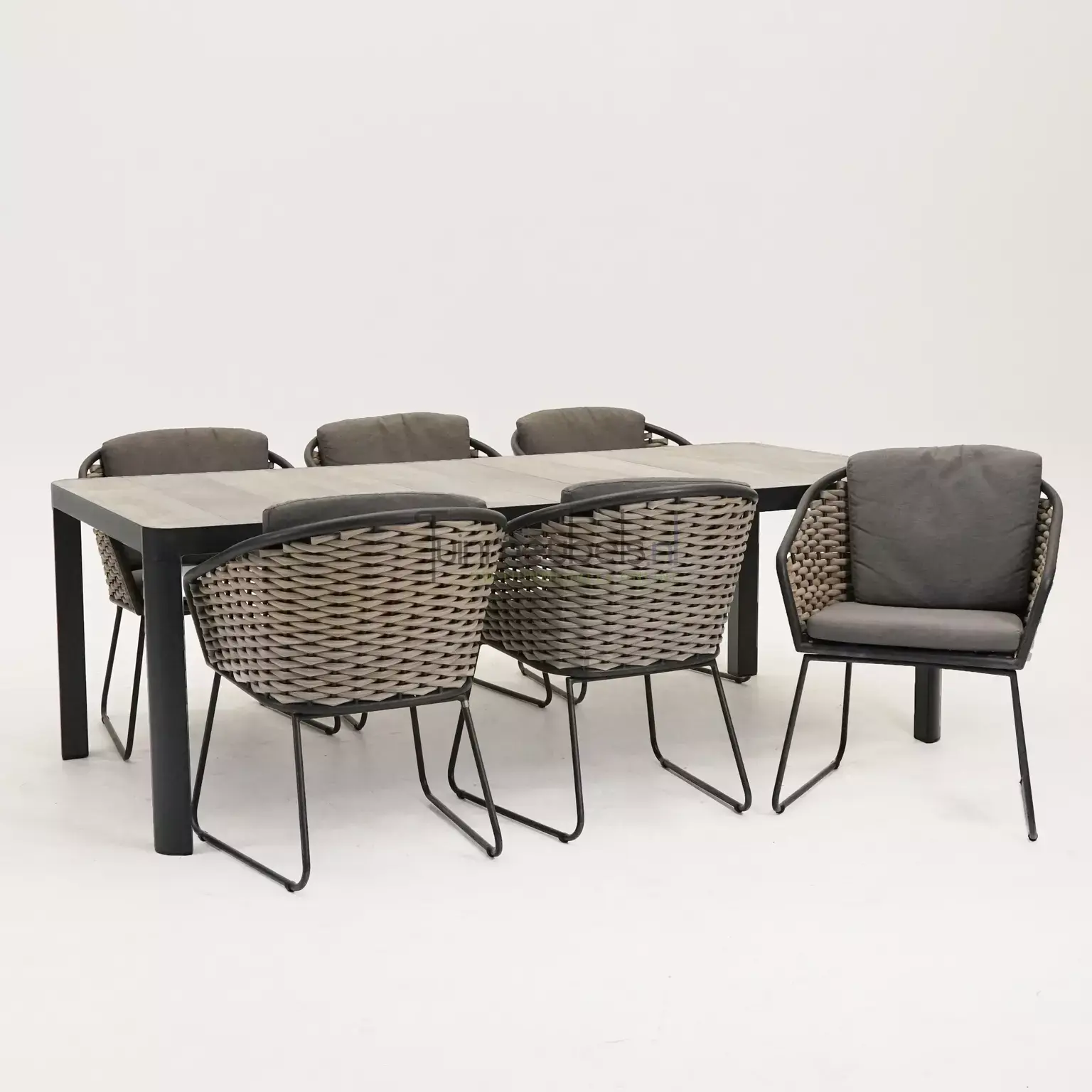 Tuinstoel Bo dining met Castilla negro 220 x 90 cm