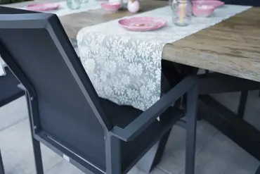 Tuinstoel Delia hoge rug alu text. zwart sfeer, Vita, Tuinmeubels.nl