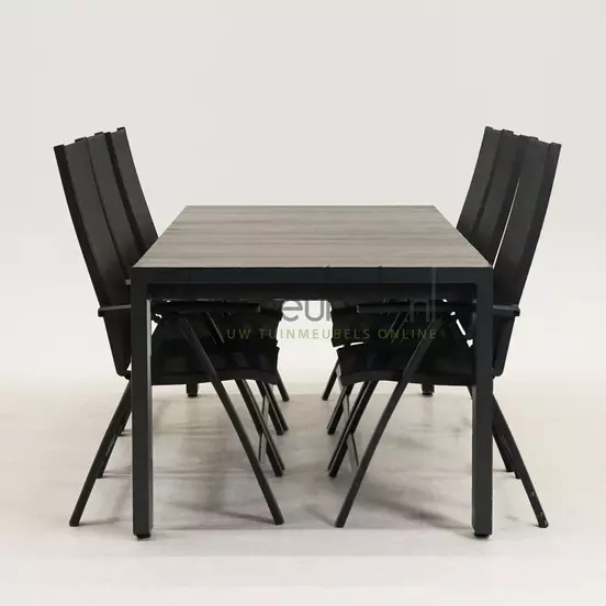 Tuinstoel Primero met Rialto aluminium tafel 213 x 269 cm, tuinmeubels.nl, foto 4