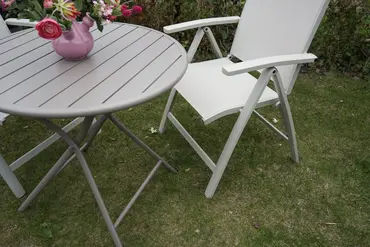 Tuinstoel Primero verstelbaar crème sfeer, Vita, tuinmeubels.nl
