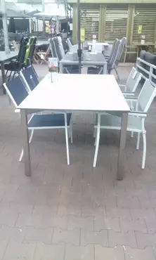 Tuintafel Extreme Wit/RVS www.tuinmeubels.nl