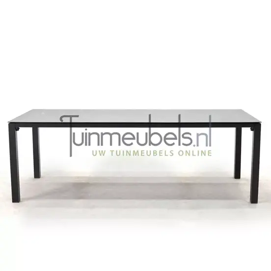 Tafel Stoneo voorkant, Pro Loisirs, tuinmeubels