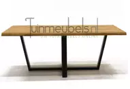 Tuintafel Universo teak 200x100x78 - zijkant - tuinmeubels.nl