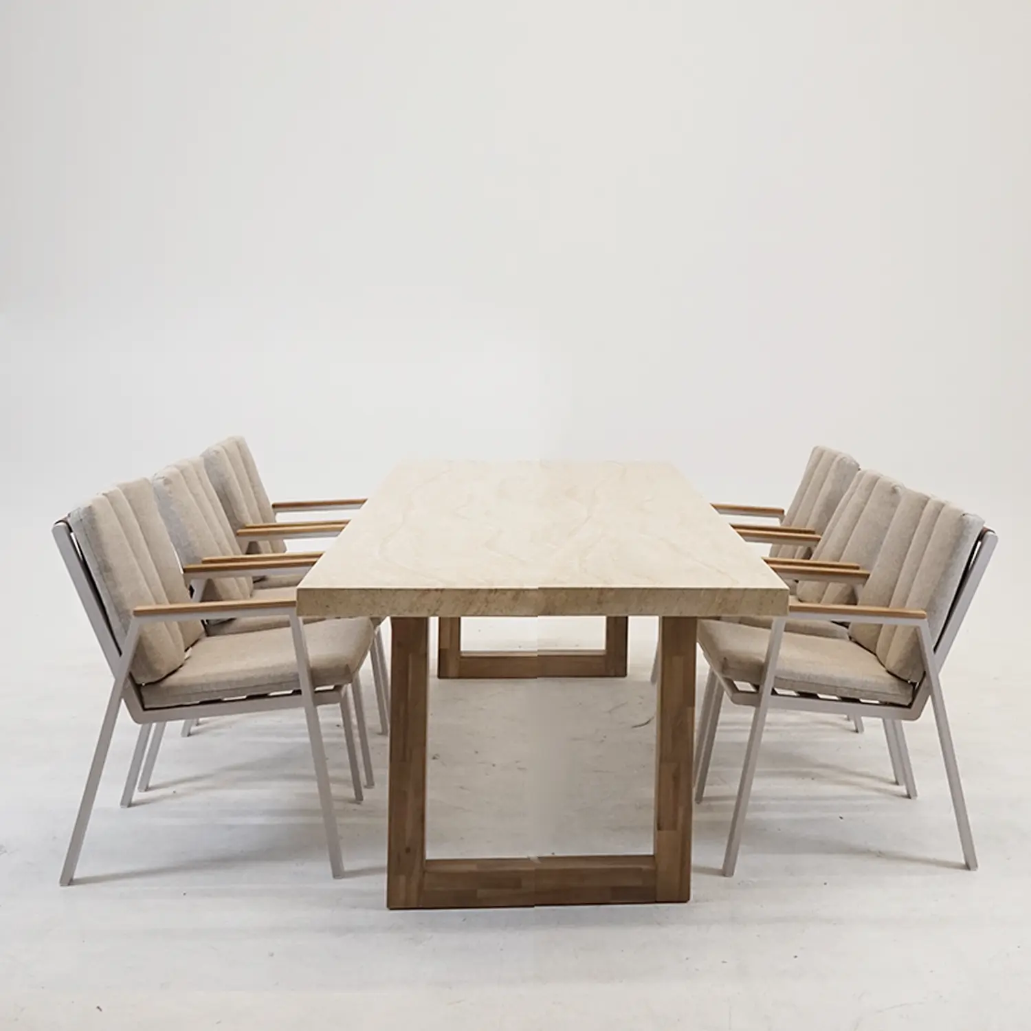 Tuintafel Veltis 250x100cm Travertin met 6x Stapelstoel Kunststof Leather Stoelen