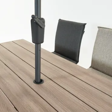 Vita Massa rechthoekige picknicktafel taupe parasol detail, Vita tuinmeubelen, tuinmeubels.nl